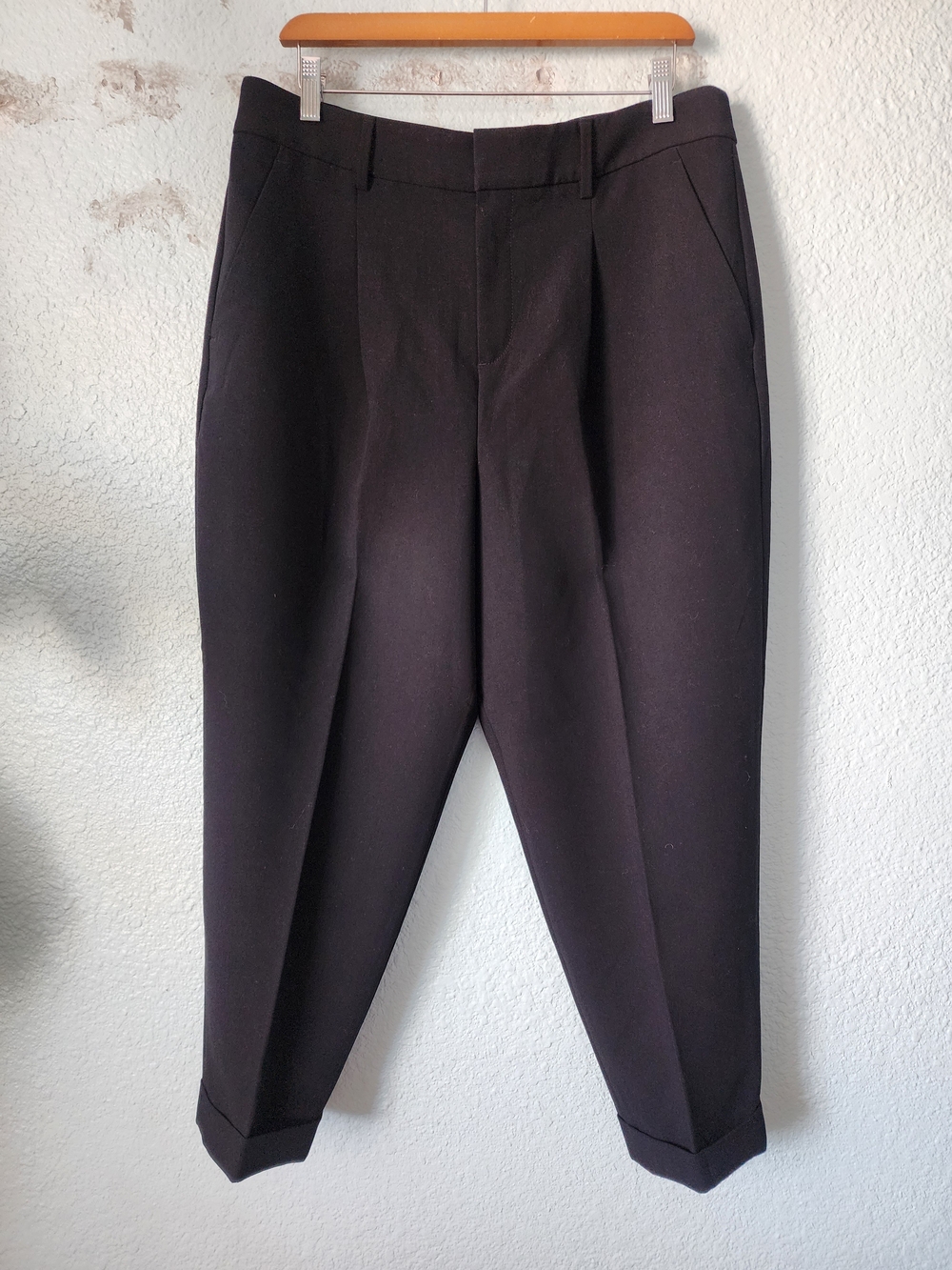 Banana Republic Black Cropped Tapered Dress Pants